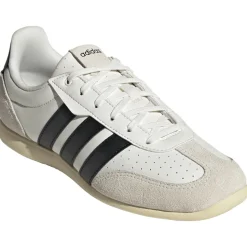 adidas - Women's Barreda Lo - Sneaker