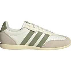 adidas - Women's Barreda Lo - Sneaker