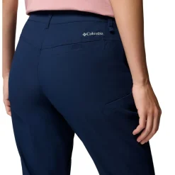 Columbia - Women's Leslie Falls Knee Pant - Shorts
