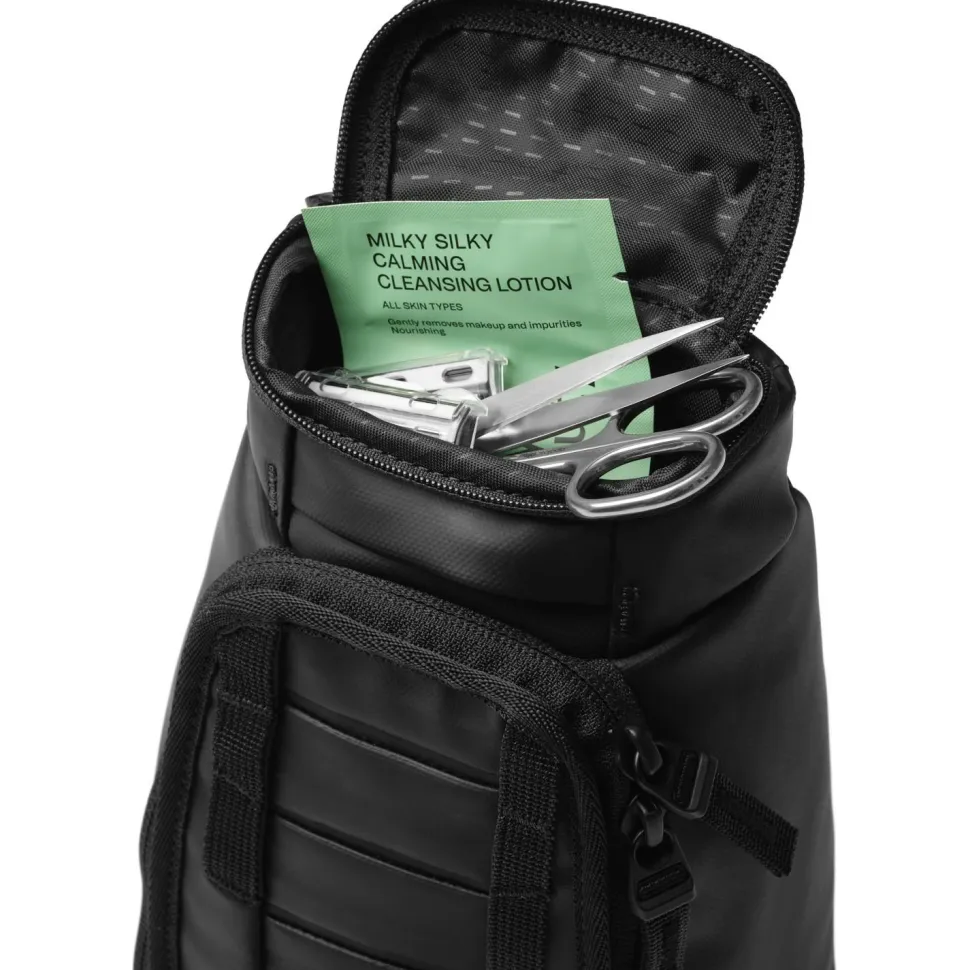 DB - Hugger Washbag - Kulturbeutel