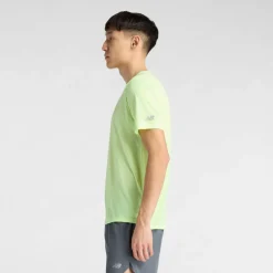 New Balance - Athletics Graphic T-Shirt V2 - Laufshirt