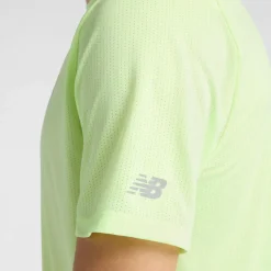 New Balance - Athletics Graphic T-Shirt V2 - Laufshirt