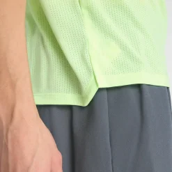 New Balance - Athletics Graphic T-Shirt V2 - Laufshirt