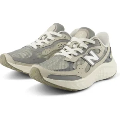 New Balance - Women's Fresh Foam Arishi V4 - Runningschuhe