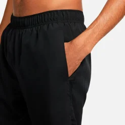 Nike - Challenger Dri-FIT 2-in-1 Laufshorts 18'' - Trainingshose