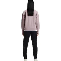 On - Women's Club Crew - Pullover