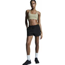 On - Women's Focus Shorts - Shorts