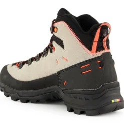 Salewa - Women's Alp Mate Winter Mid Waterproof - Winterschuhe
